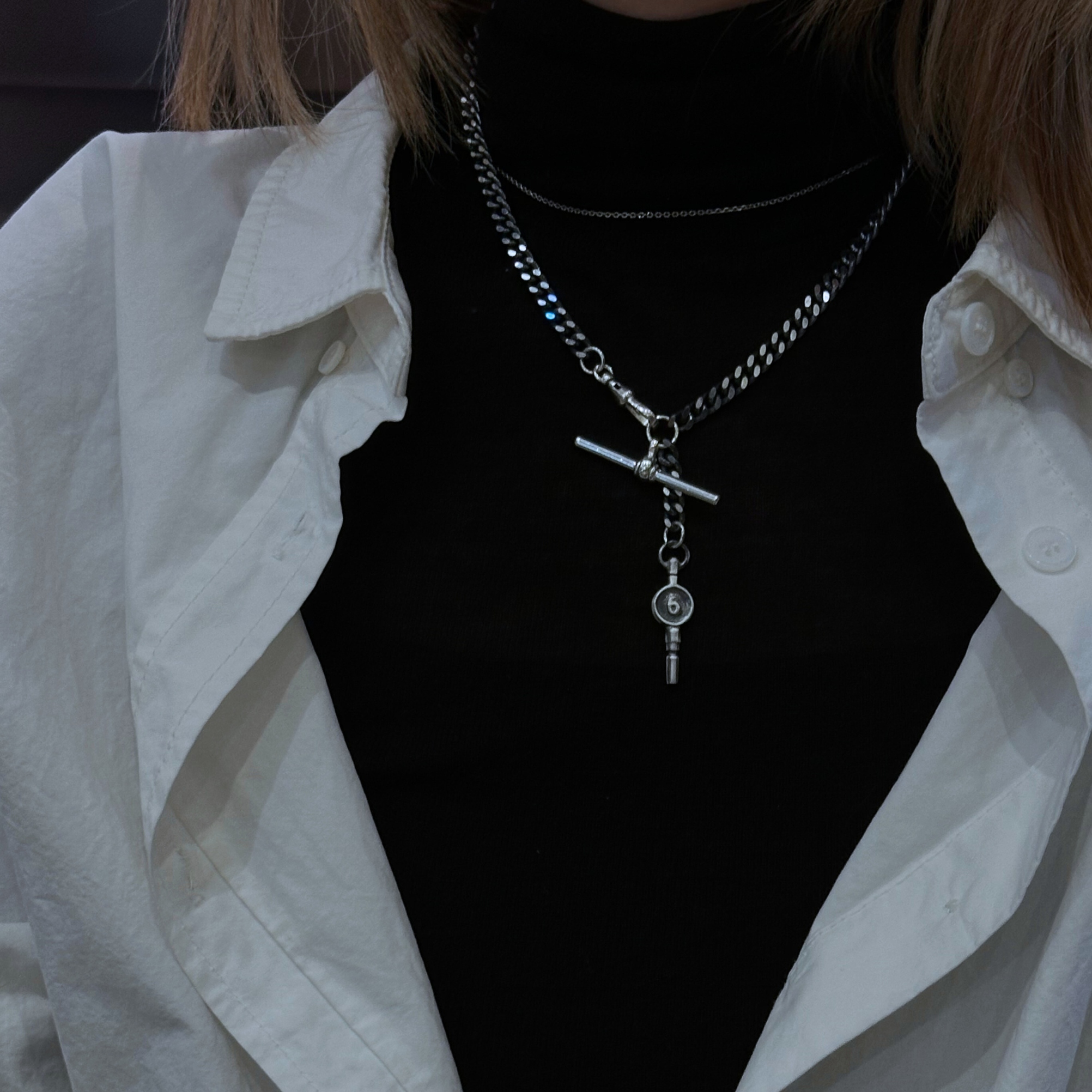 Six_necklace